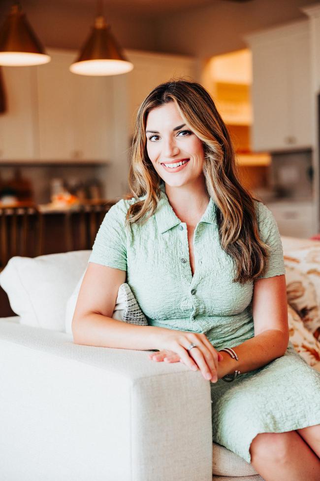 Morgan Moonshower headshot